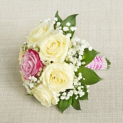 THE ONE BRIDESMAID BOUQUET